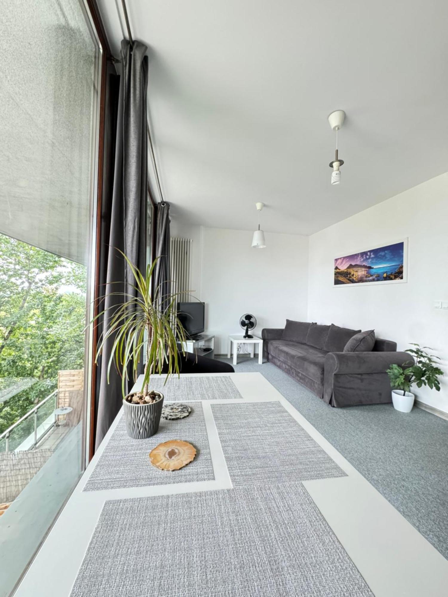 Two Rooms Apartment Triton Park Warschau Buitenkant foto